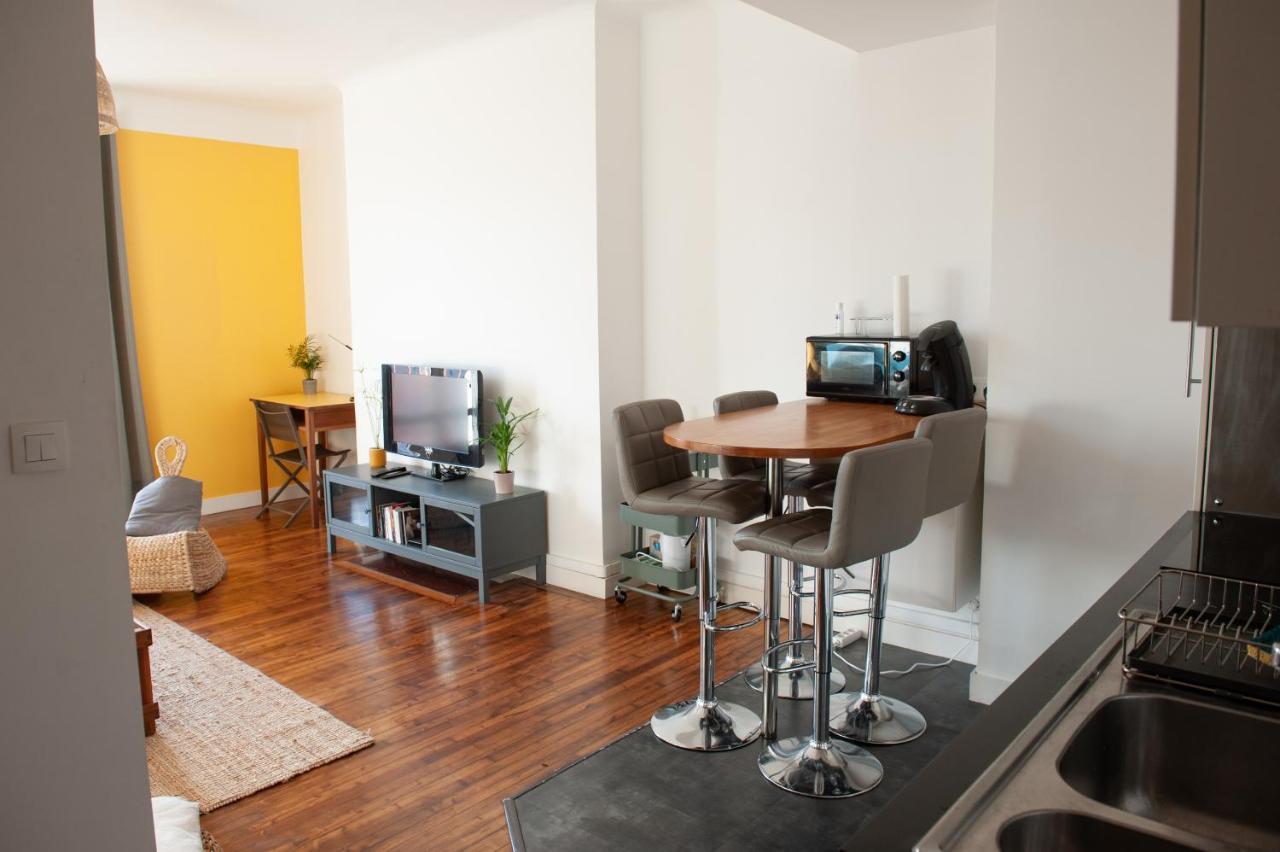 Appartement Spacieux Avec Balcon Et Parking Brest Buitenkant foto