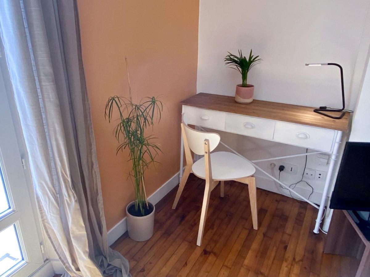 Appartement Spacieux Avec Balcon Et Parking Brest Buitenkant foto