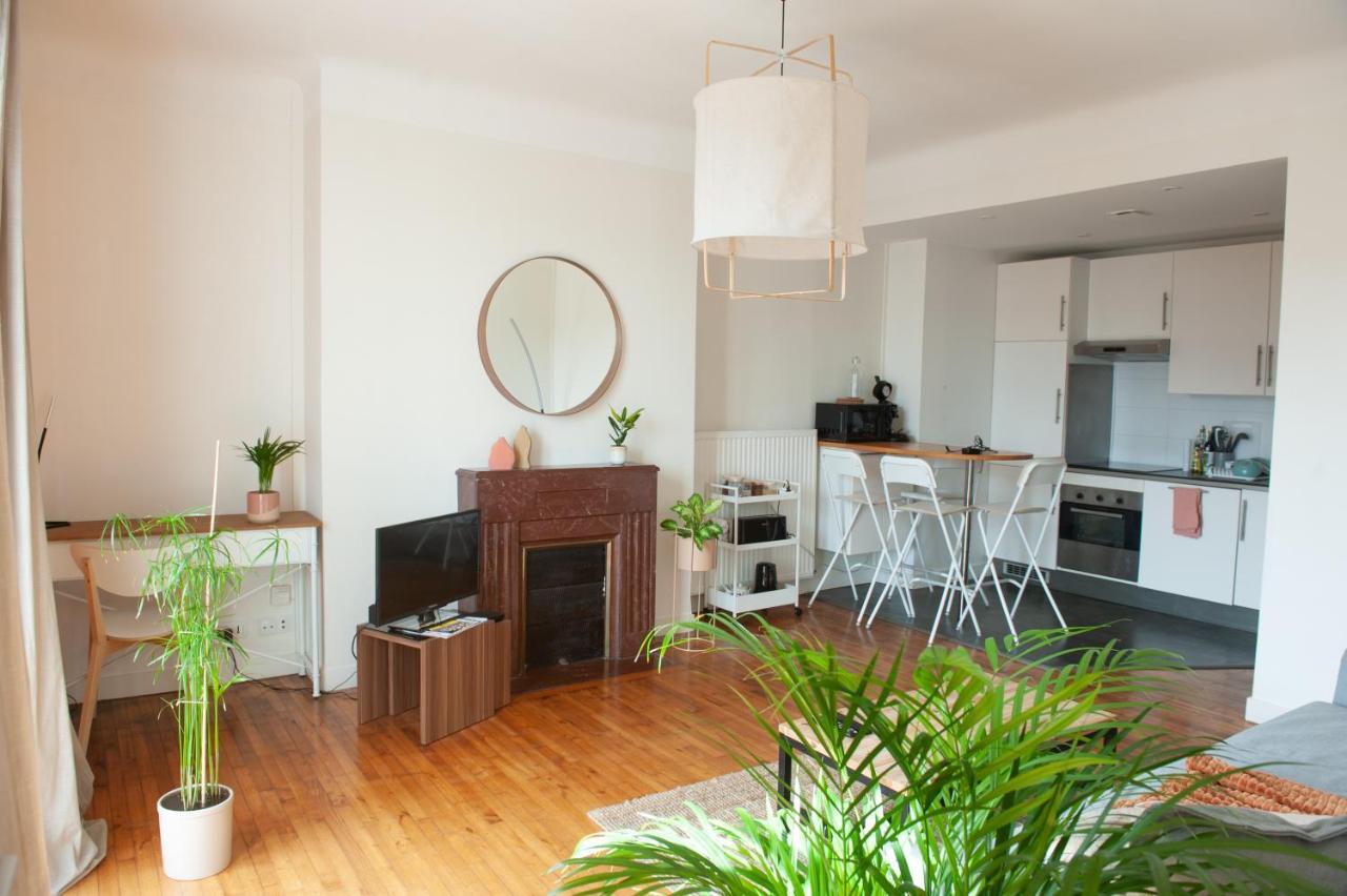 Appartement Spacieux Avec Balcon Et Parking Brest Buitenkant foto